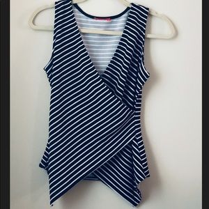 Black and white stripe top